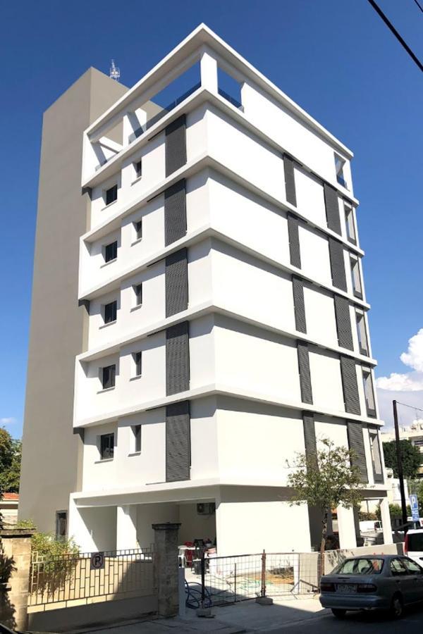 Baz Tower Aparthotel Nicosia Exterior photo